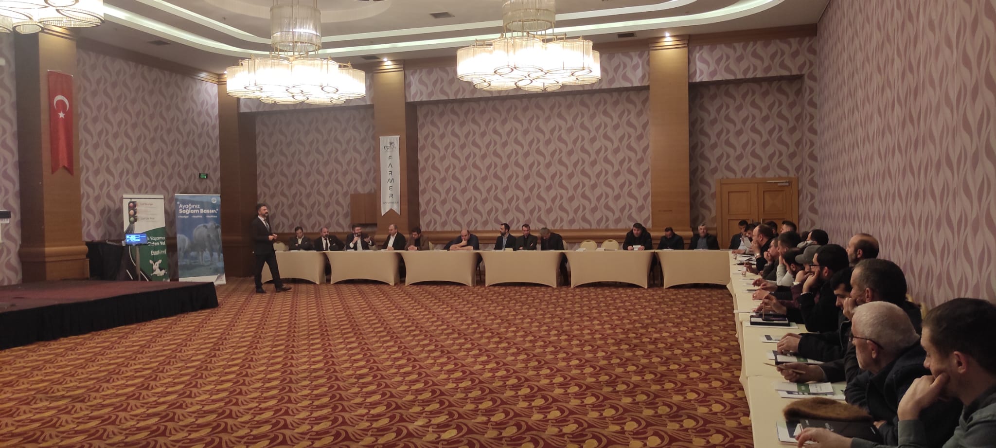 Kriz Zamanlarında Ekonomik Hayvancılığın Püf Noktaları Sempozyumu